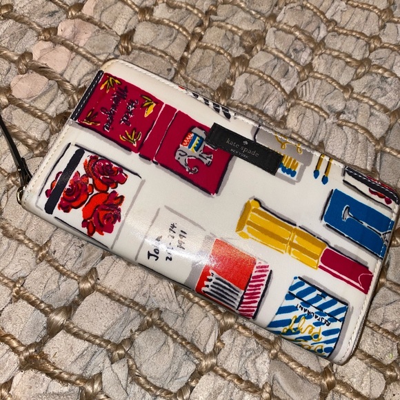 100% Authentic Kate Spade wallet 💙 - Picture 1 of 4